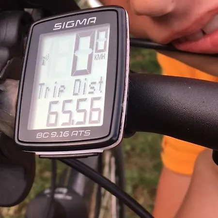 Kek Sziget Pihenohaz * Abádszalók